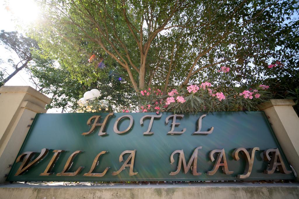 Hotel Villa Maya Cascina Bagian luar foto